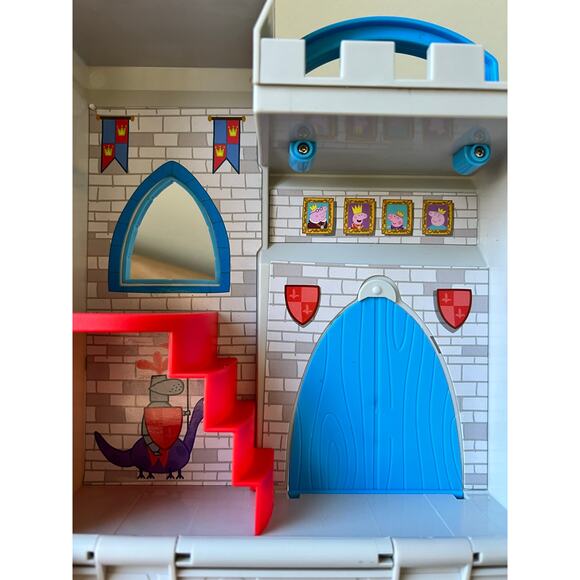 Peppa Pig Little Places Castle Fort George Set Knight Dragon Complete Set - Picture 12 of 12